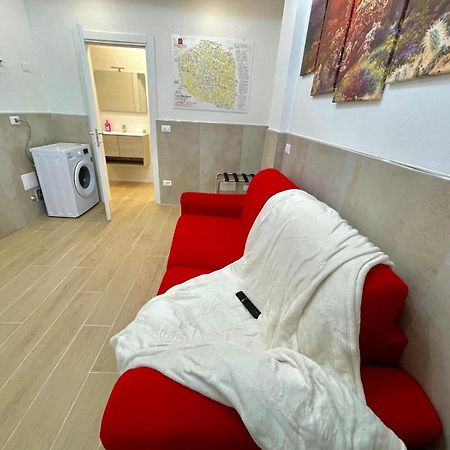 50 Tourist House Bologna - Pratello - Self Check-In Bolonha Exterior foto