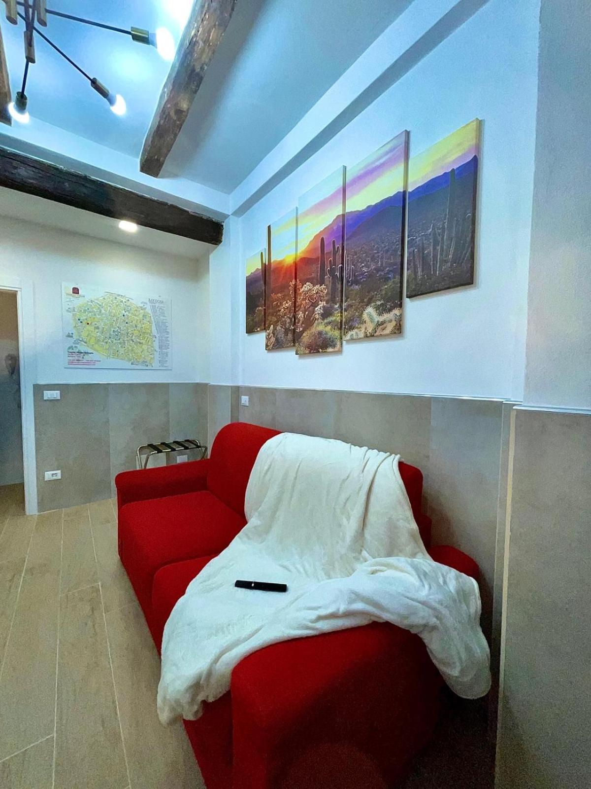 50 Tourist House Bologna - Pratello - Self Check-In Bolonha Exterior foto